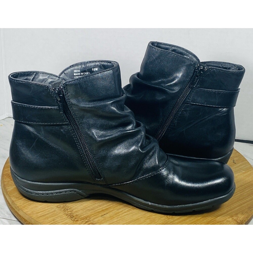 Clarks Black Leather Ruched Ankle Boots Women's 10M Buckle Side Zip - Picture 6 of 9